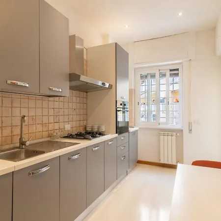 Casa Eva - * Rome