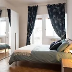 Casa Eva - * Roma